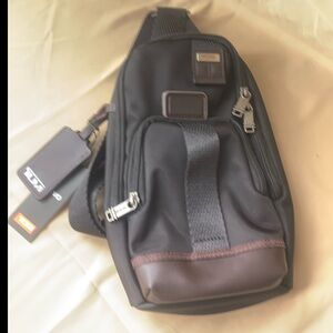 Fashion Men's Tumi Black Belt Bag